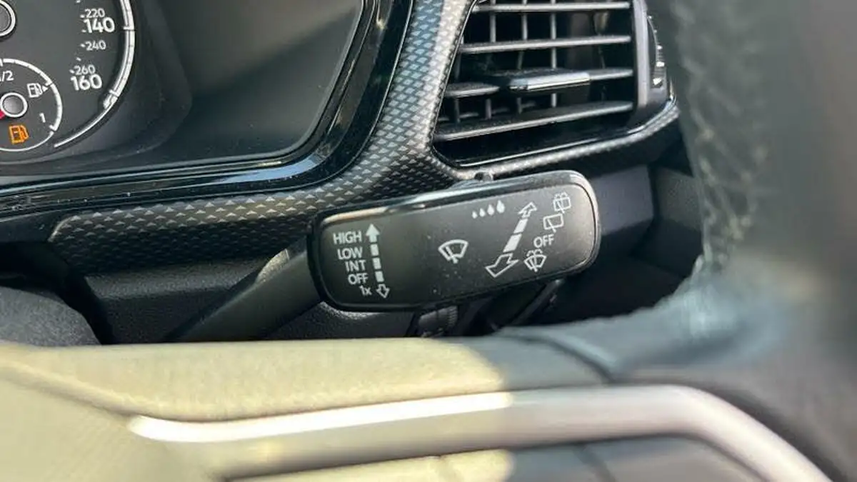 2021-volkswagen-t-cross-10-tsi-se-95ps-big-29