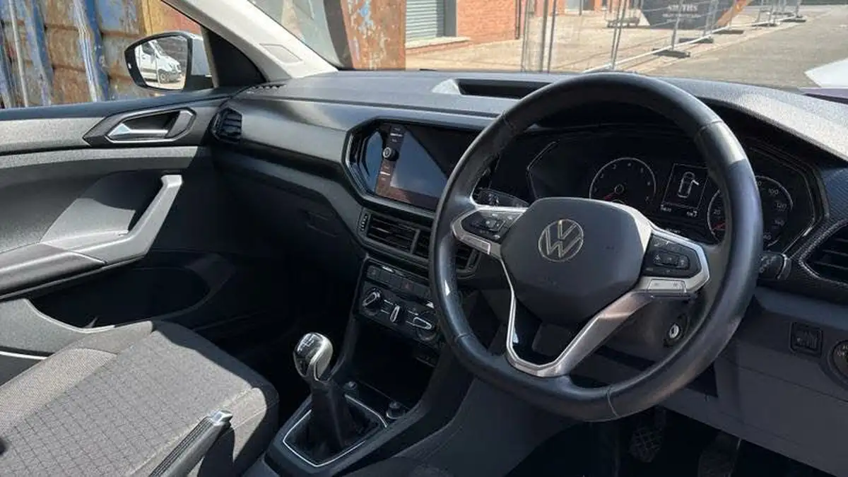 2021-volkswagen-t-cross-10-tsi-se-95ps-big-5
