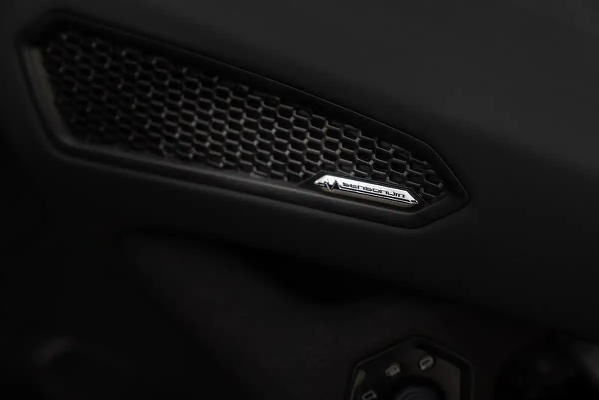 2024-lamborghini-huracan-big-20