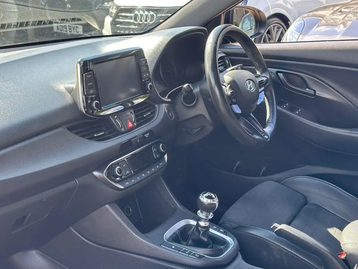 2019-hyundai-i30-n-20-t-gdi-n-performance-hatchback-big-20