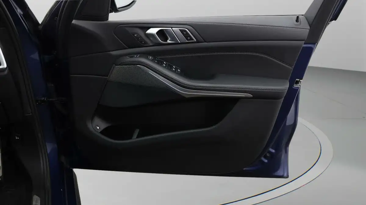 2021-bmw-x5-30-xdrive-45e-m-sport-big-15