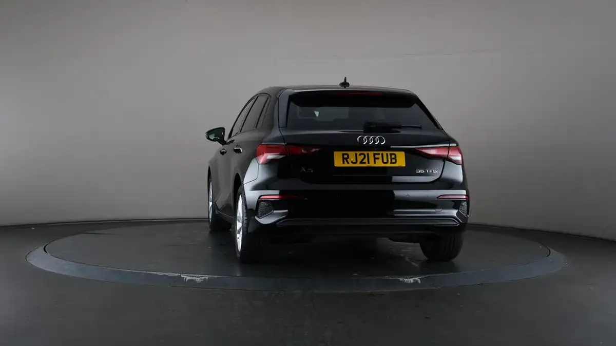 2021-audi-a3-15-35-tfsi-technik-big-47