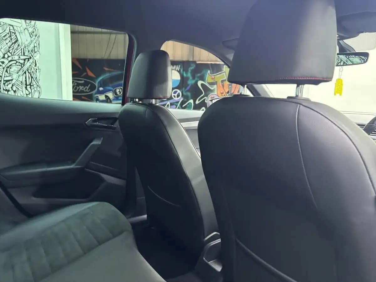 2019-seat-arona-10-tsi-fr-sport-ss-dsg-big-30