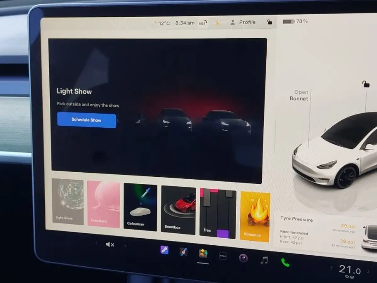 2023-tesla-model-y-e-performance-big-13