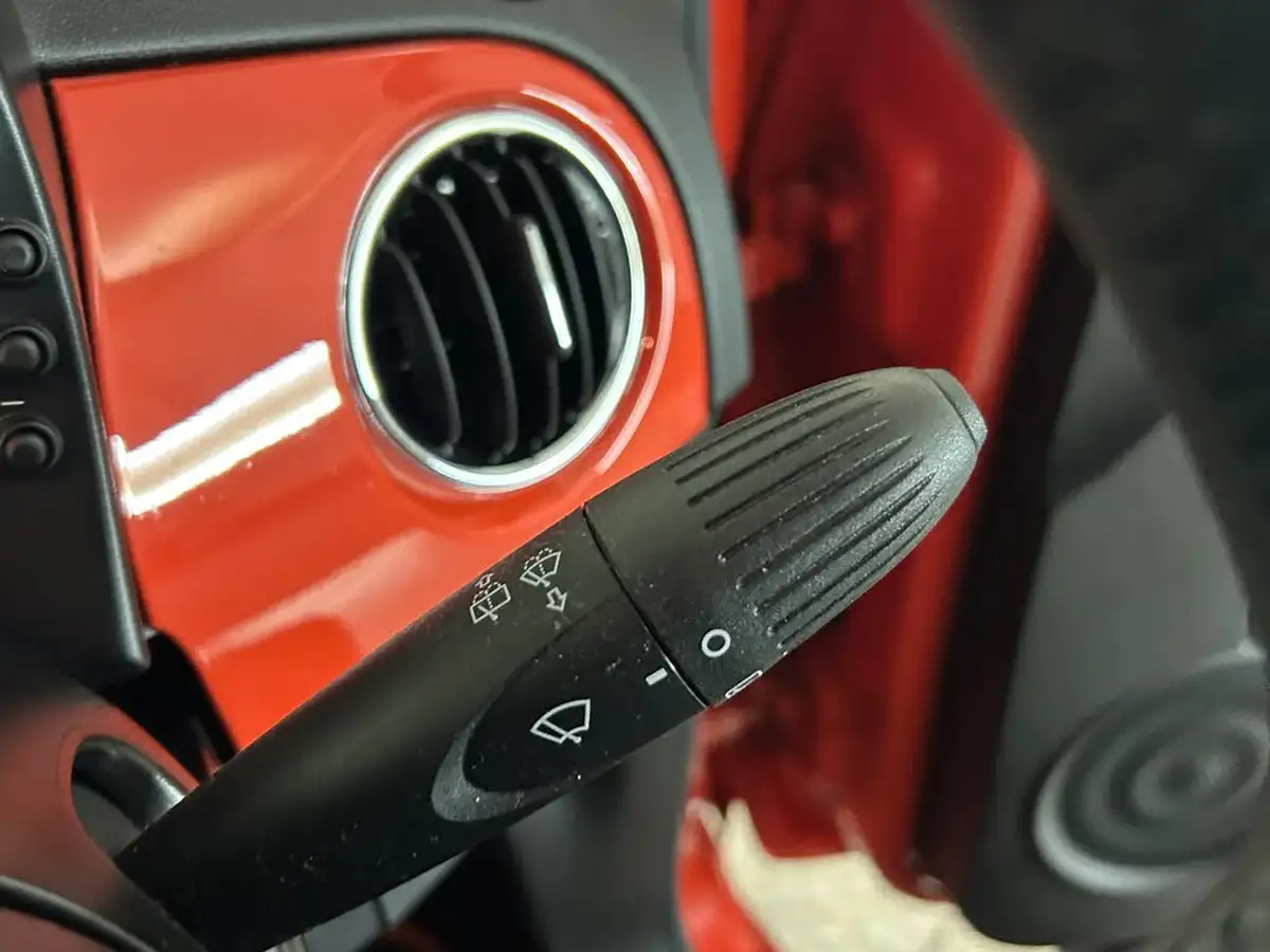 2024-fiat-500-10-big-29