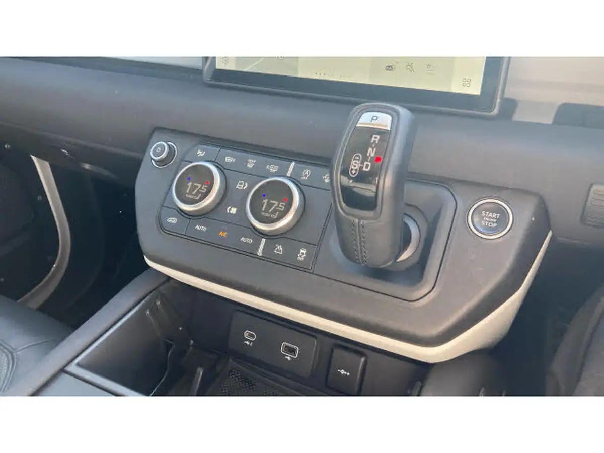 2021-land-rover-90-defender-30-d200-s-big-12