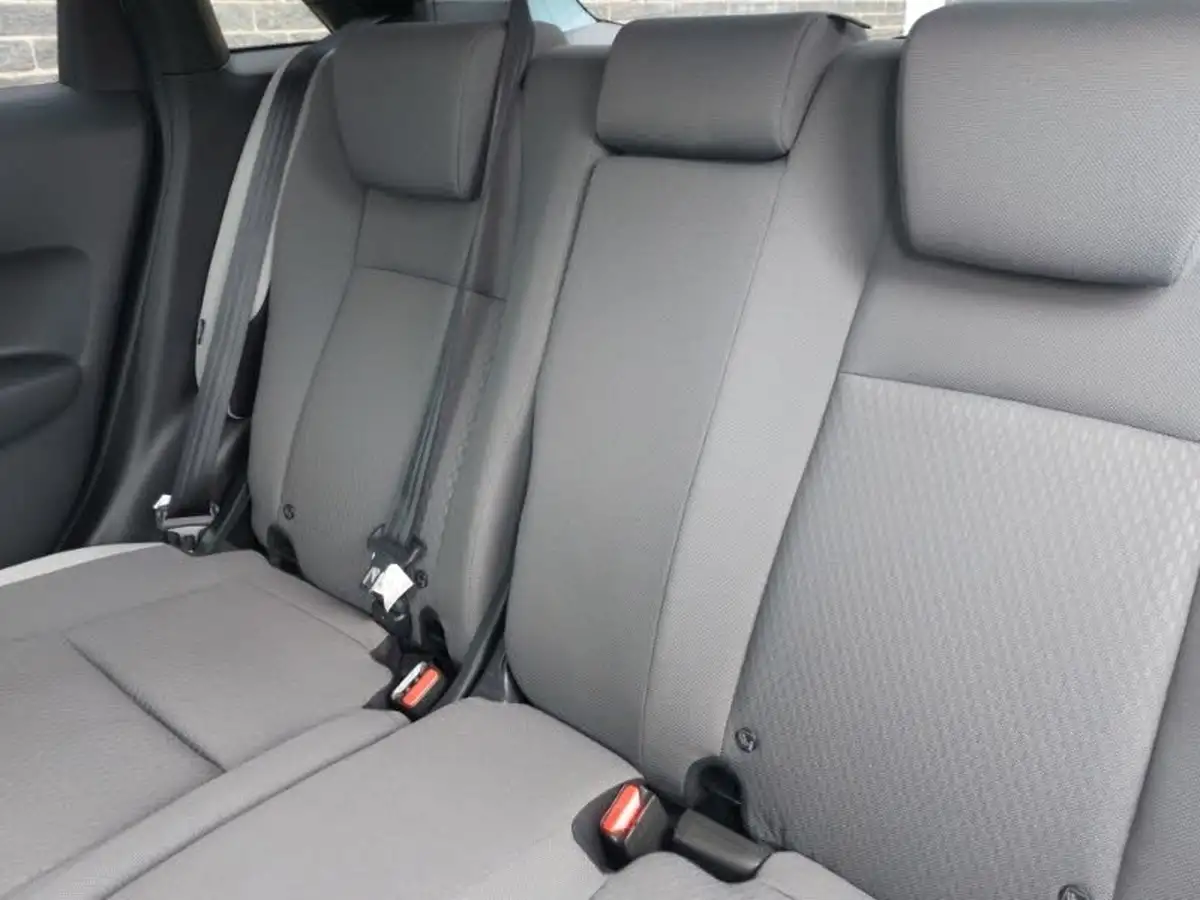 2021-honda-jazz-15-i-mmd-crosstar-ex-109ps-two-tone-big-5