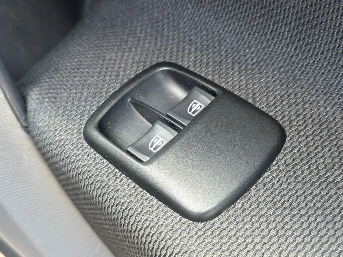 2015-smart-fortwo-09-prime-premiumss-twinamic-big-17
