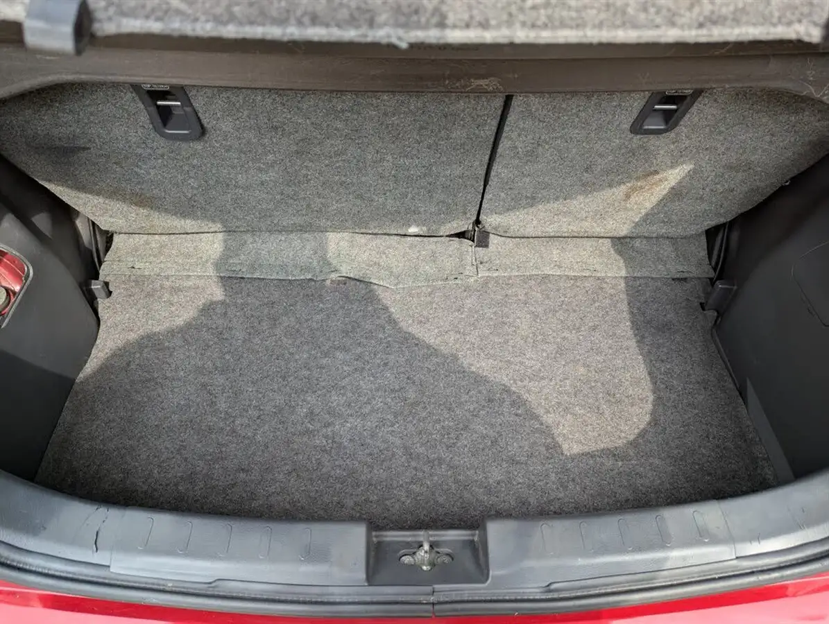 2016-suzuki-celerio-10-sz3-big-32