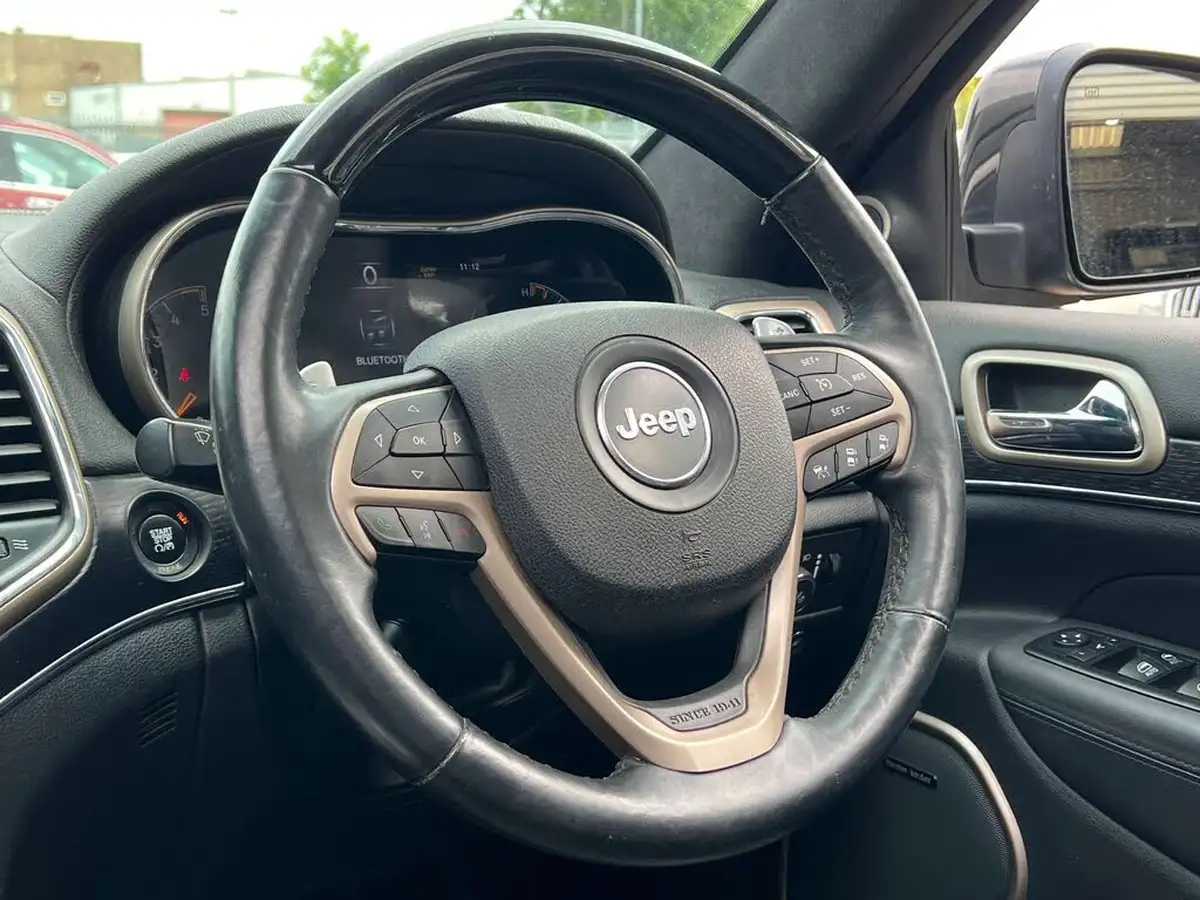 2016-jeep-grand-cherokee-30crd-summit-big-12