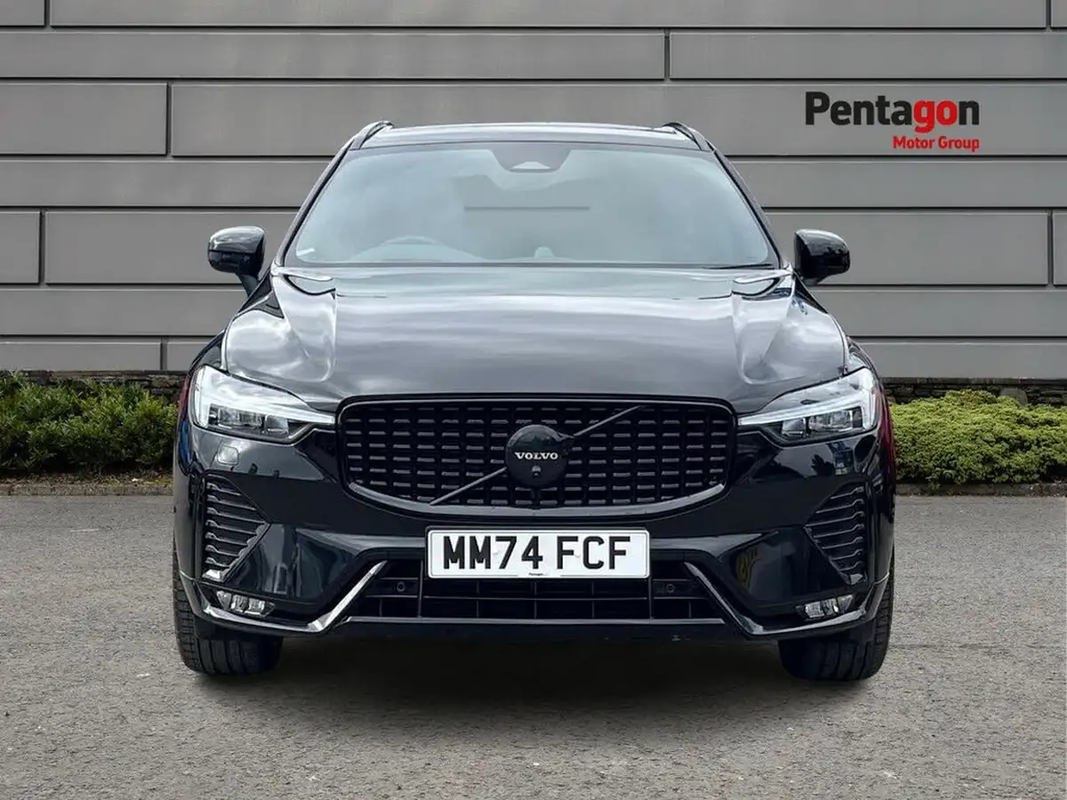 2024-volvo-xc60-20-b5-ultra-black-edition-big-12