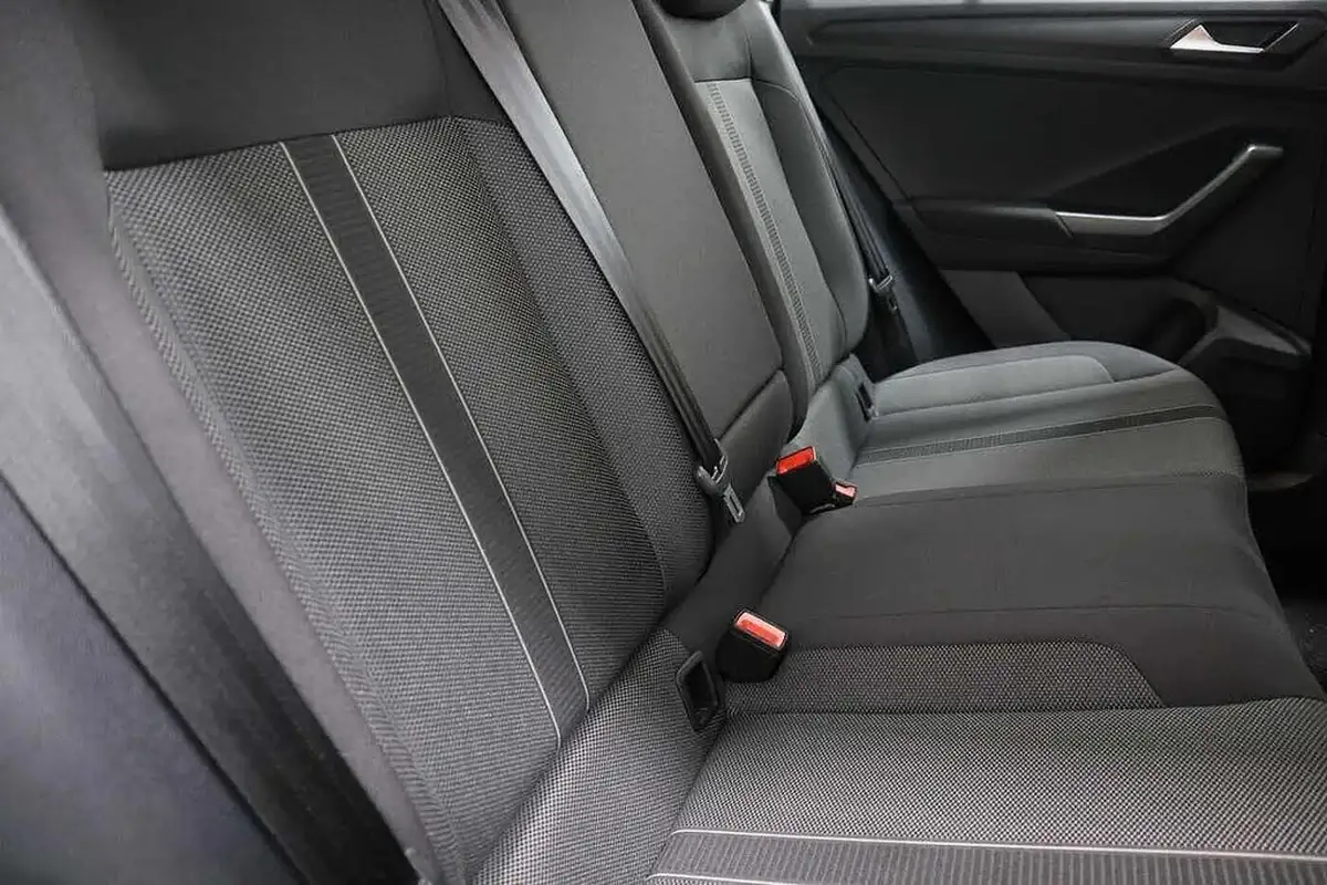 2024-volkswagen-t-roc-15-tsi-life-dsg-big-8