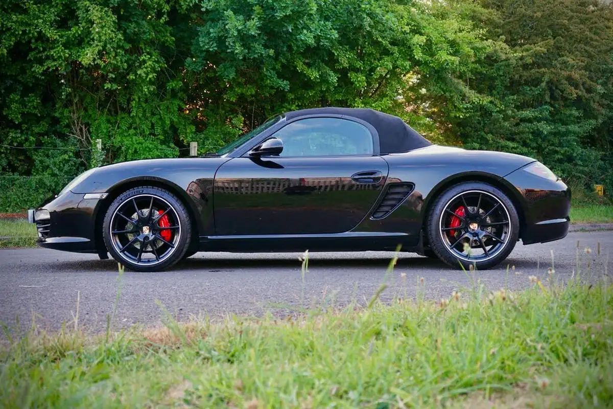2011-porsche-boxster-s-34-black-edition-big-43
