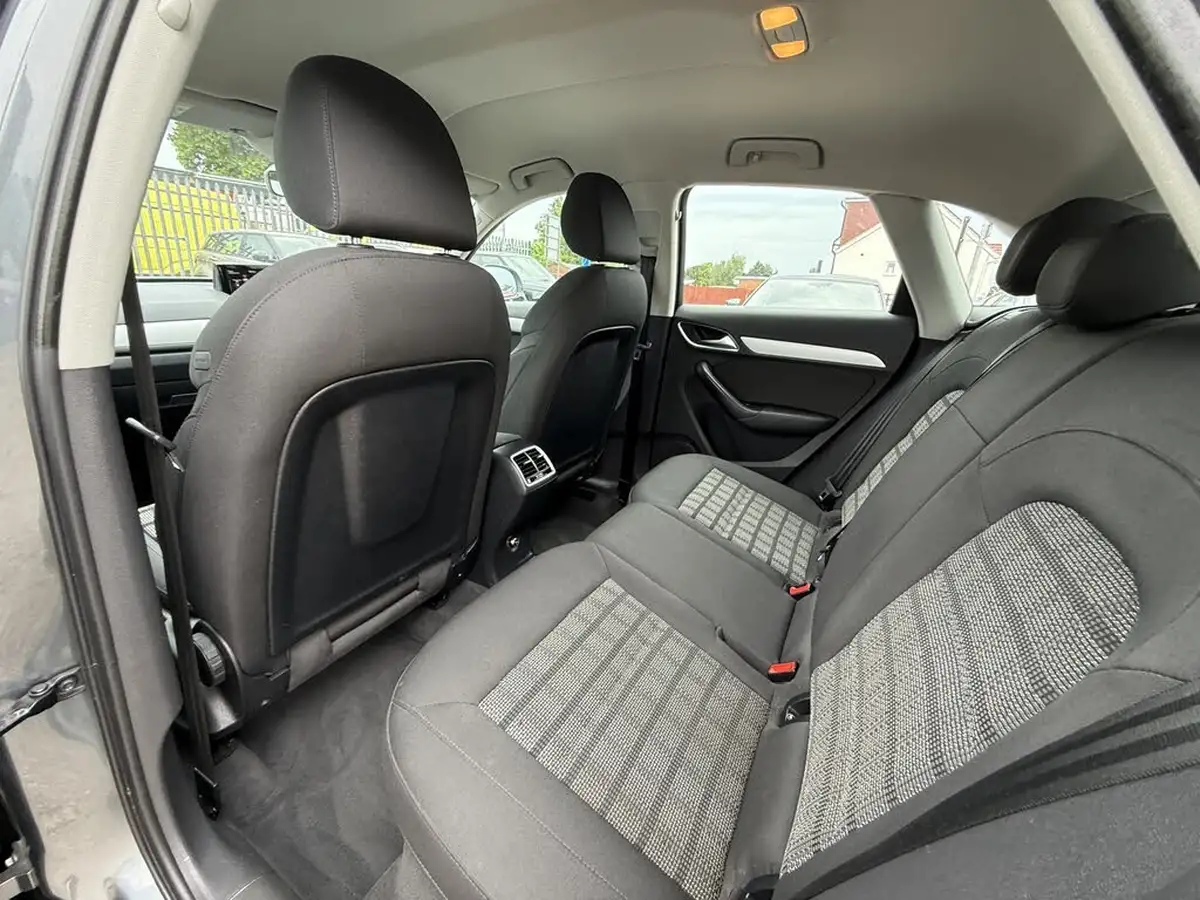 2016-audi-q3-14-tfsi-se-s-tronic-big-42