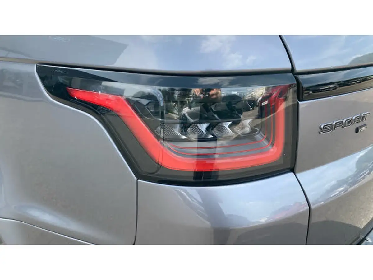 2021-land-rover-range-rover-sport-30-d300-hse-dynamic-big-18