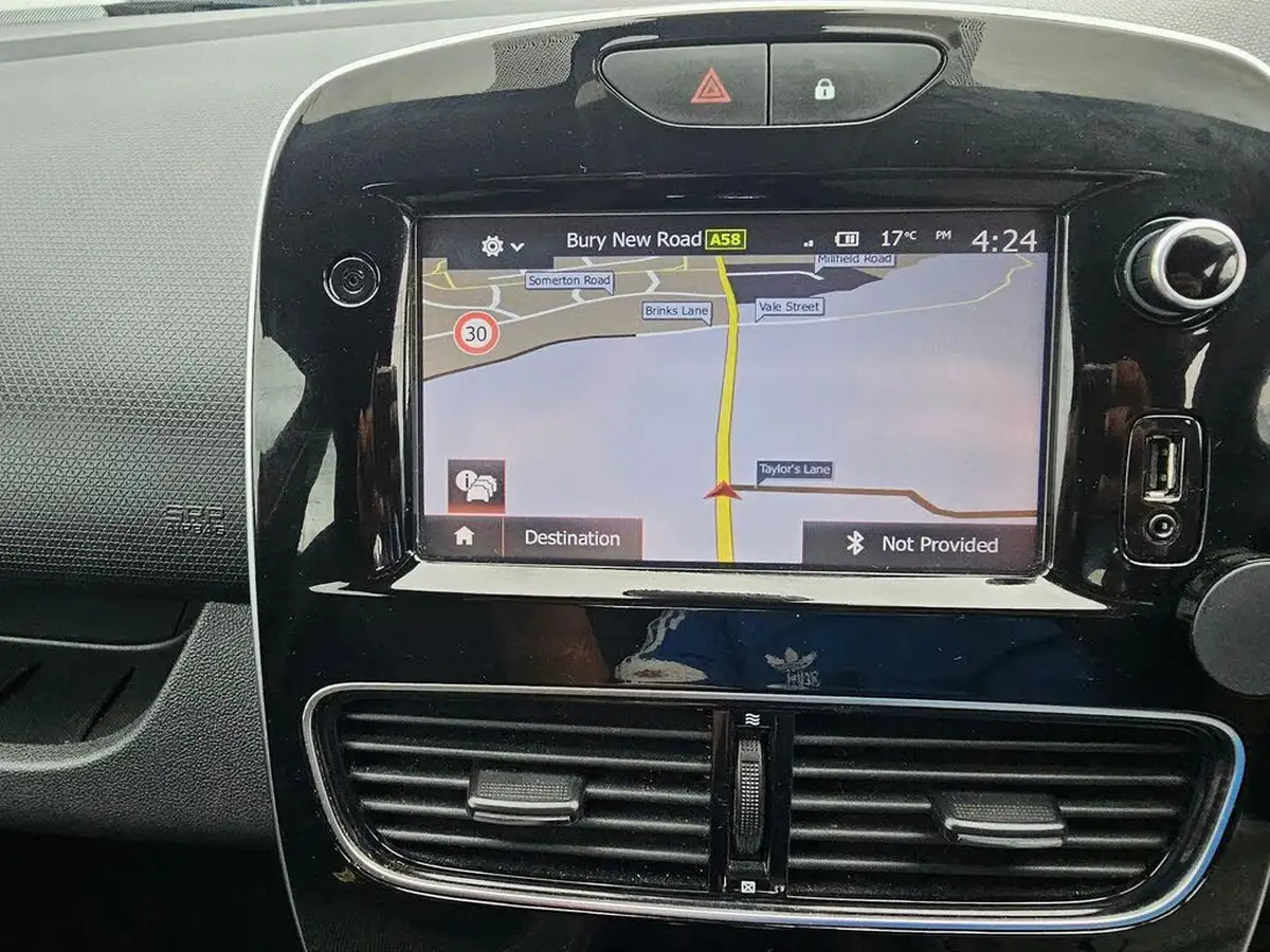 2018-renault-clio-12-dynamique-nav-big-24