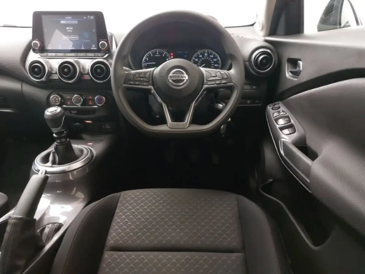 2022-nissan-juke-10-dig-t-acenta-big-6