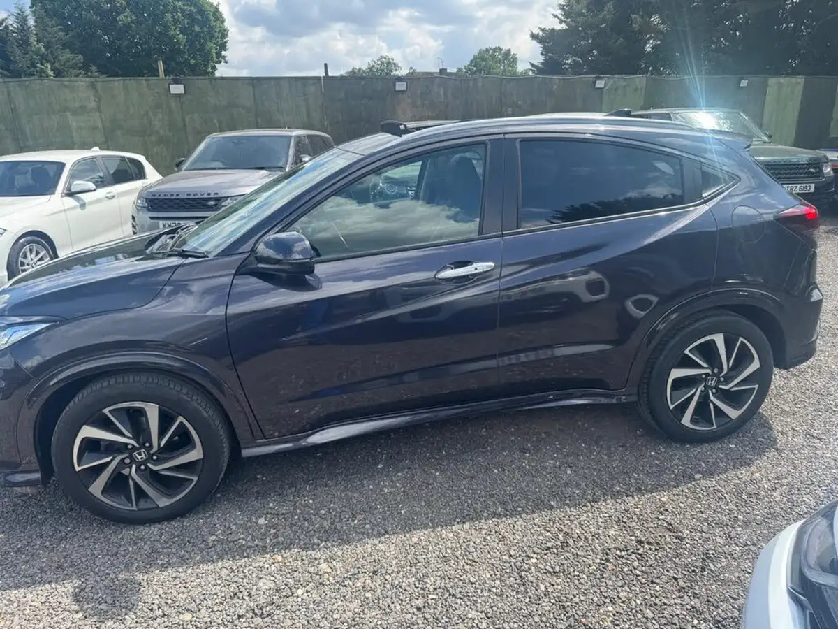2020-honda-hr-v-15-i-vtec-ex-cvt-big-3