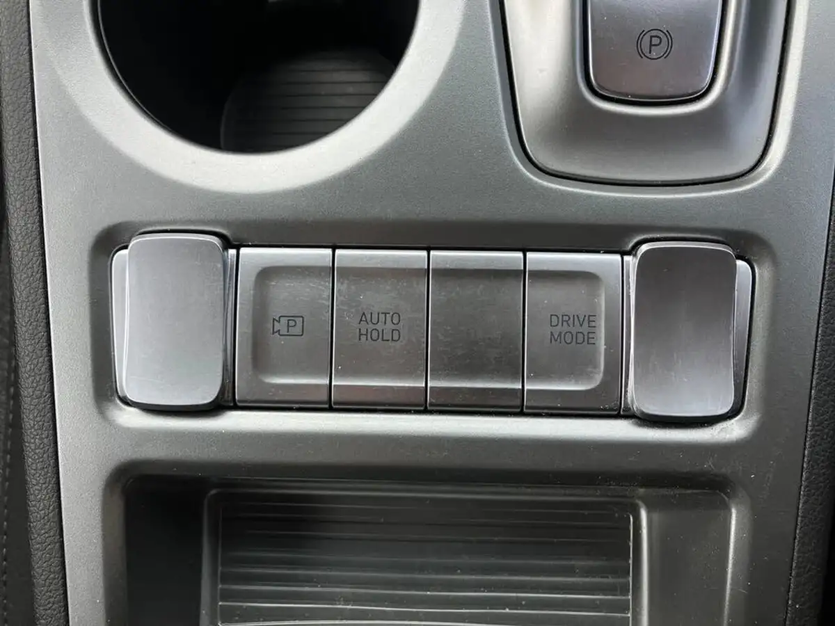 2023-hyundai-kona-e-se-connect-big-33