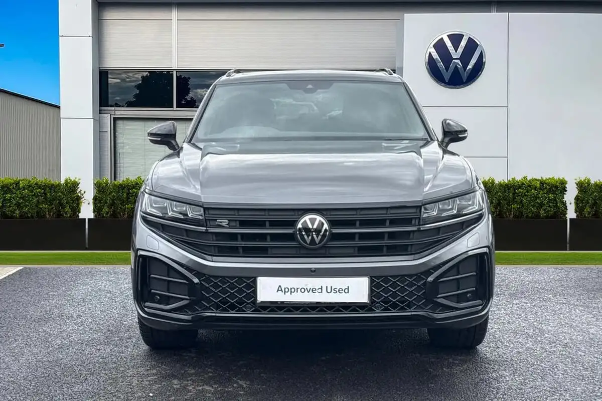 2025-volkswagen-touareg-30tdi-black-edition-286ps-big-4