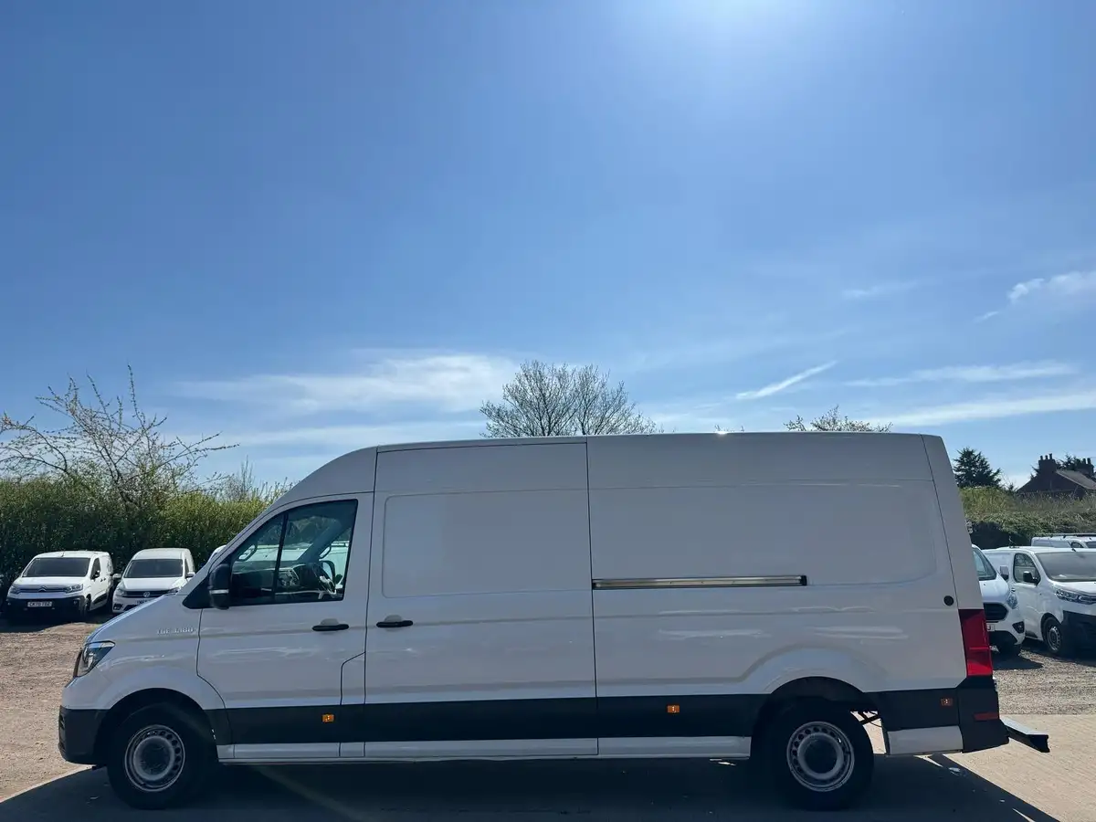 2021-man-tge-20-bitd-3180-long-177pseu6-rwd-high-roof-van-big-2