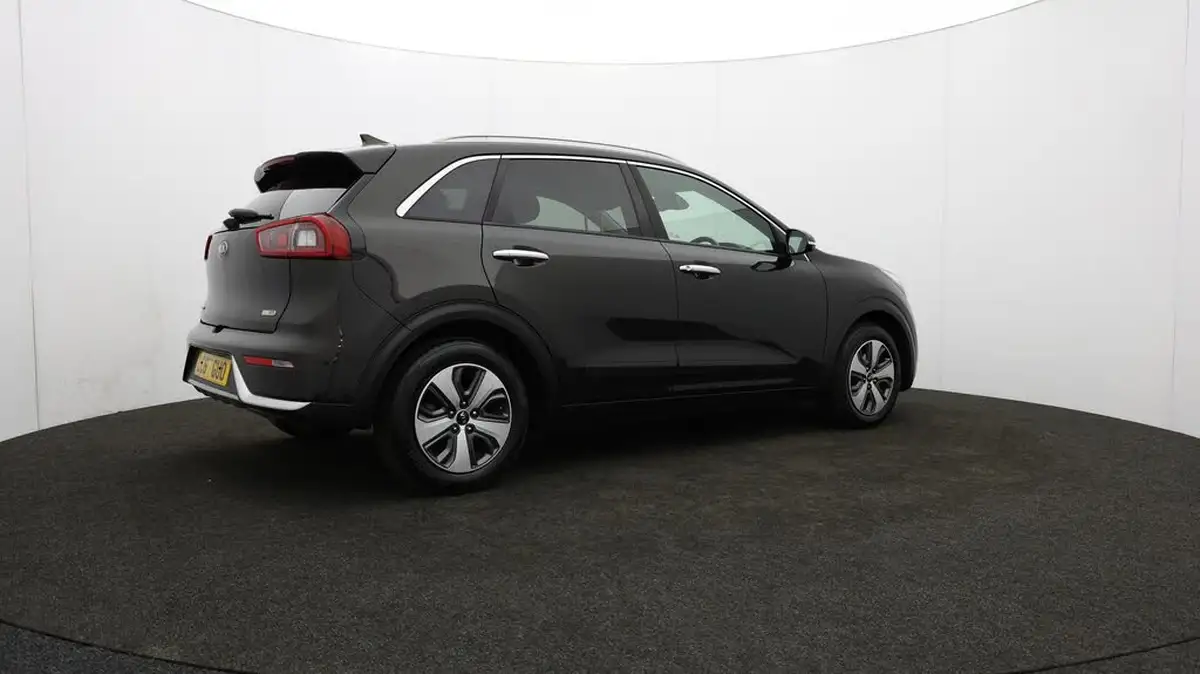 2018-kia-niro-16-gdi-2-adap-big-15