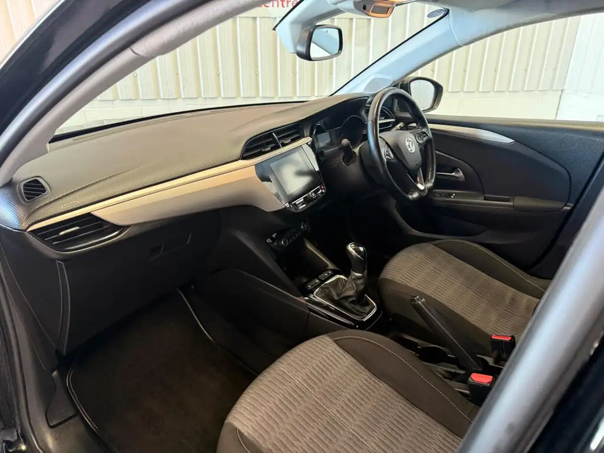 2020-vauxhall-corsa-12i-se-premium-big-8