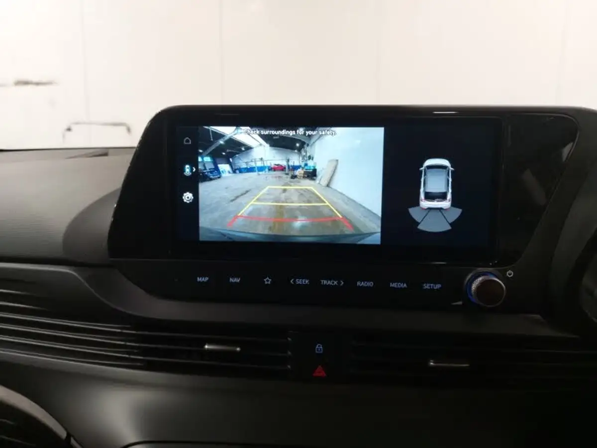 2023-hyundai-bayon-10-t-gdi-premium-120ps-dct-big-12