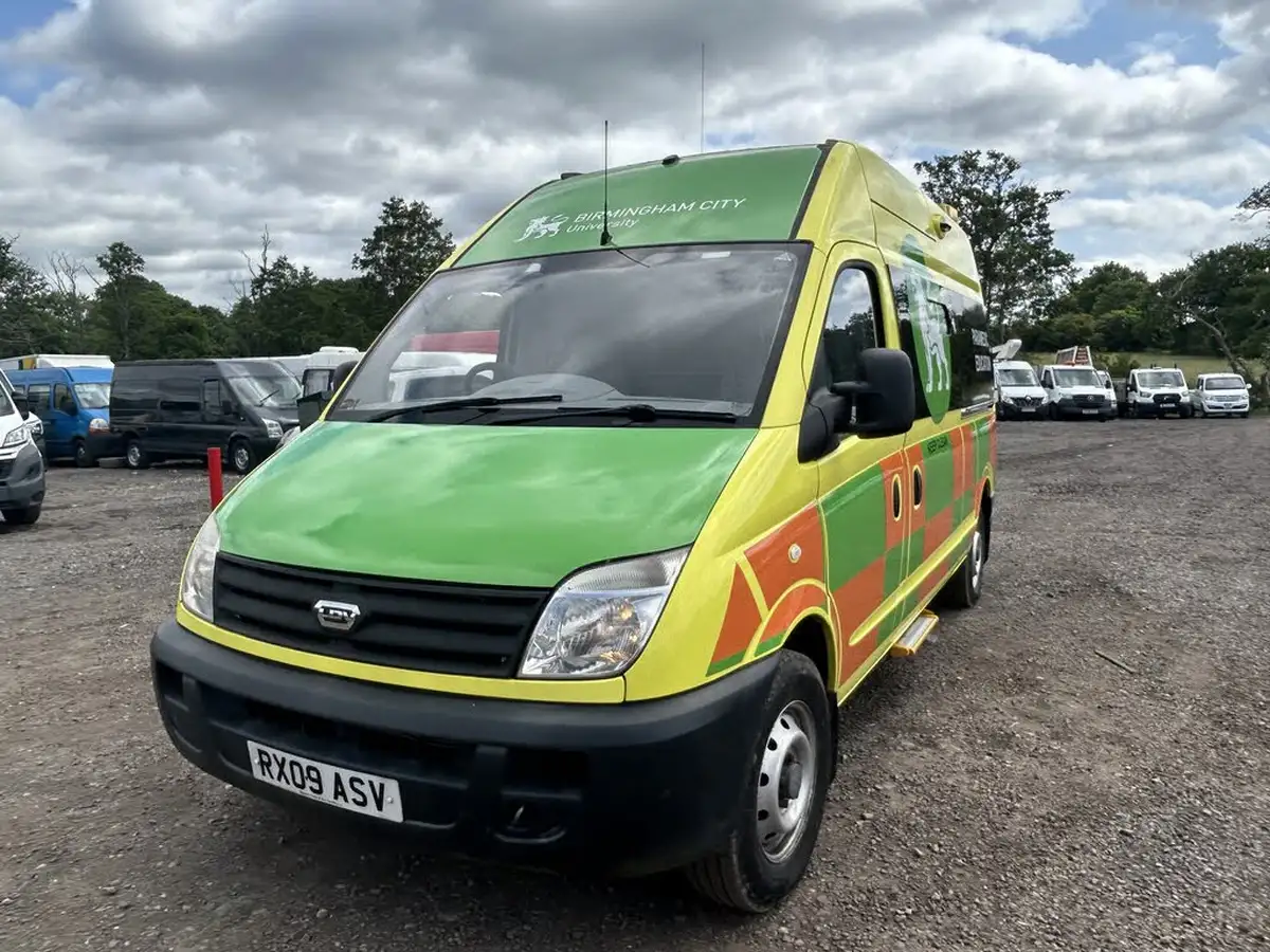 2009-ldv-maxus-25td-35t-lwb-25cdi-120ps-ex-high-roof-crew-van-3st-big-9