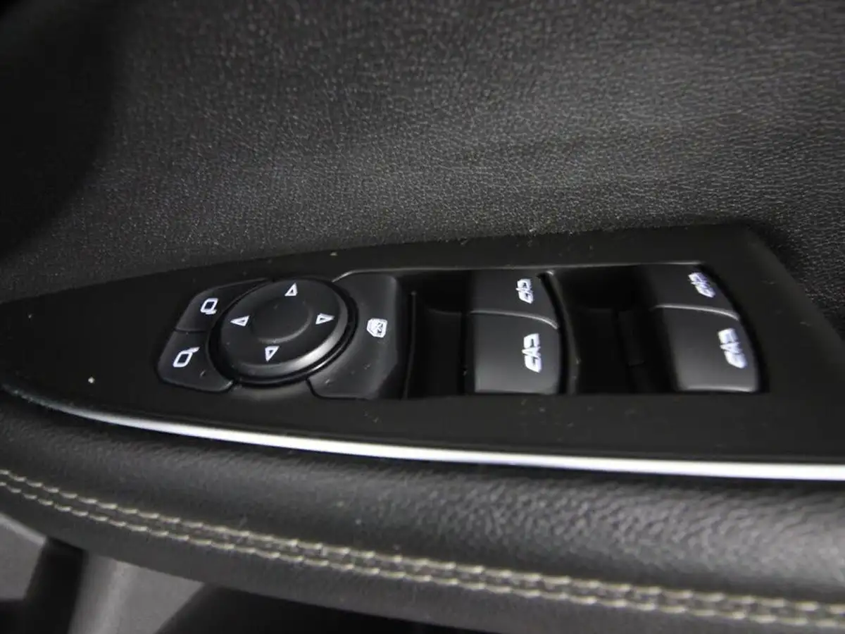 2020-vauxhall-insignia-grand-sport-16td-tech-line-nav-136ps-big-17