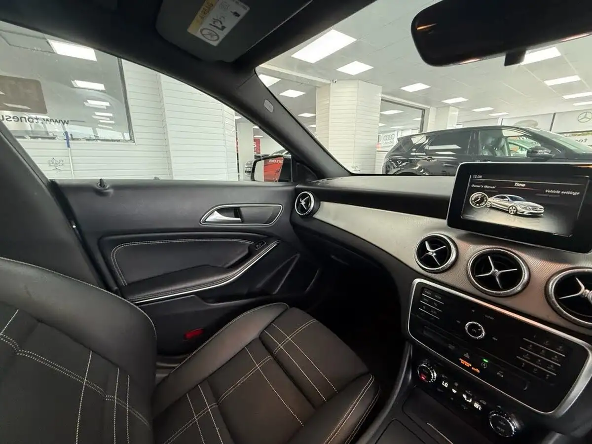 2016-mercedes-benz-cla-21d-cla-200-sport-ss-coupe-4d-7g-dct-big-42