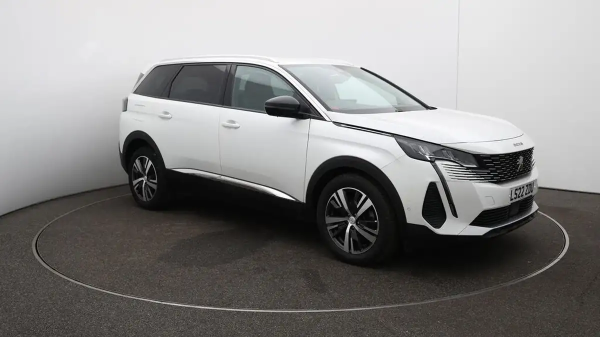 2022-peugeot-5008-suv-15-bluehdi-allure-big-45