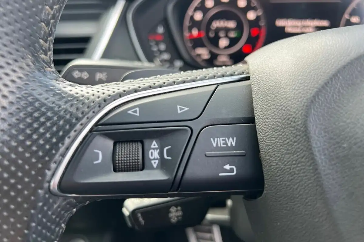 2019-audi-q5-20-45-tfsi-black-edition-big-10