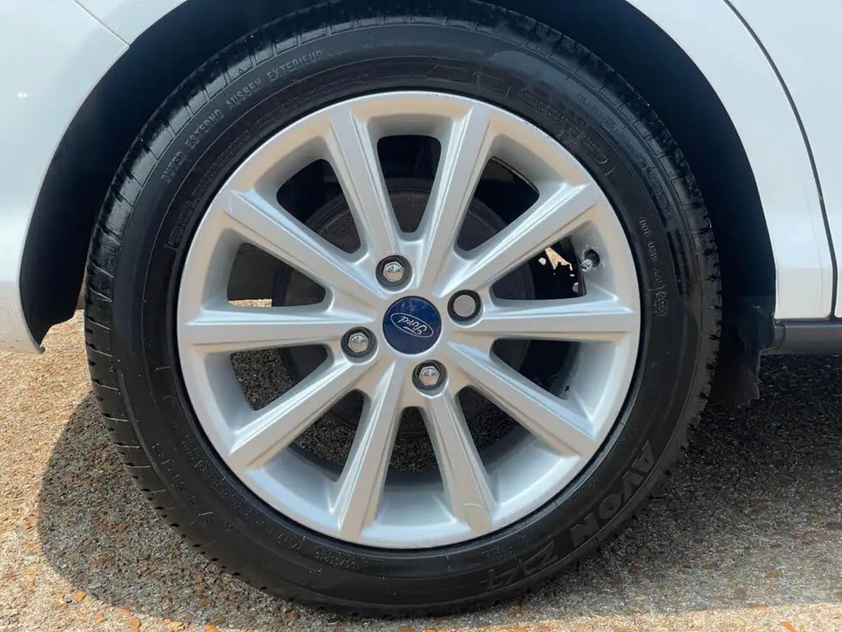 2016-ford-b-max-10-titanium-100ps-big-27