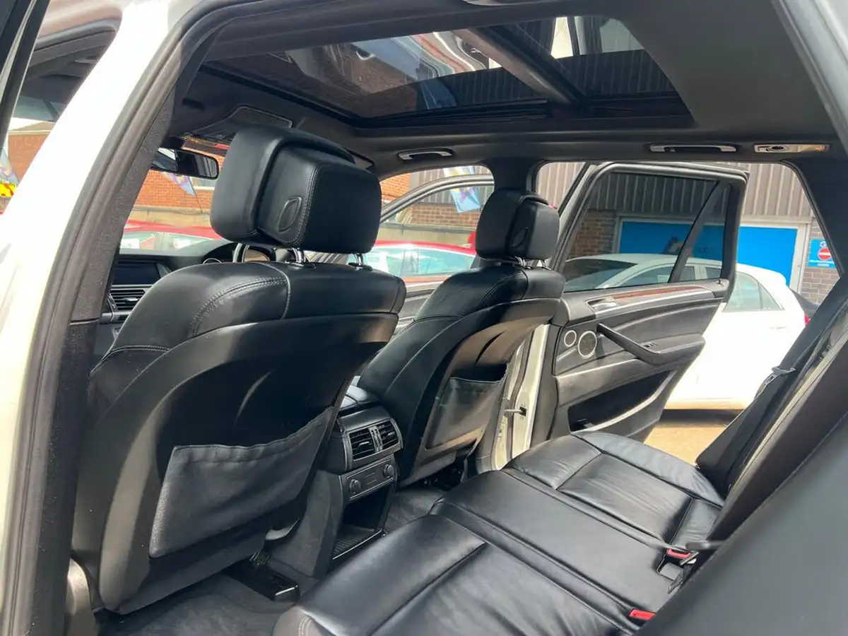 2011-bmw-x5-30td-xdrive40d-m-sport-big-24