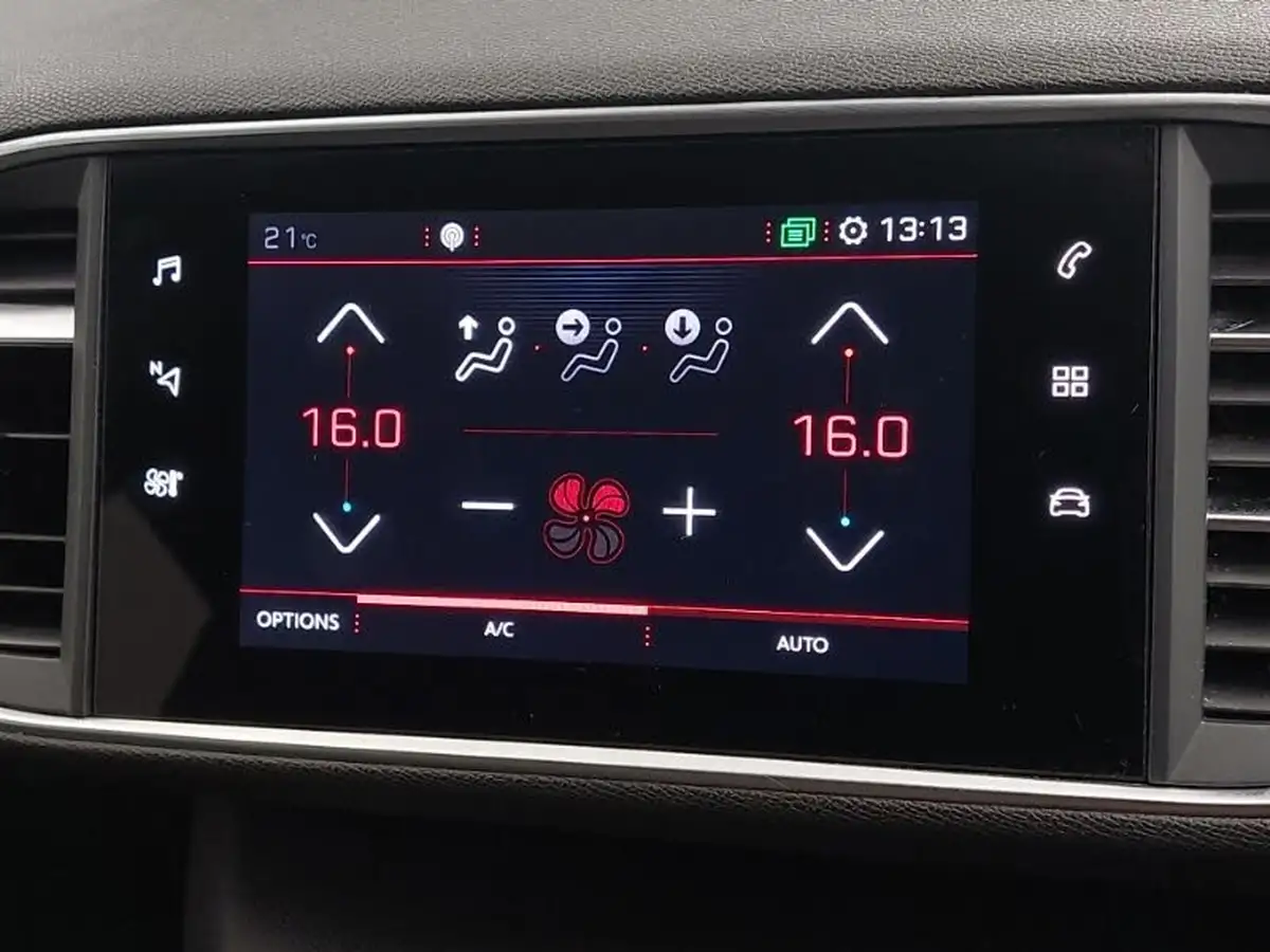 2020-peugeot-308-12-puretech-gt-big-12
