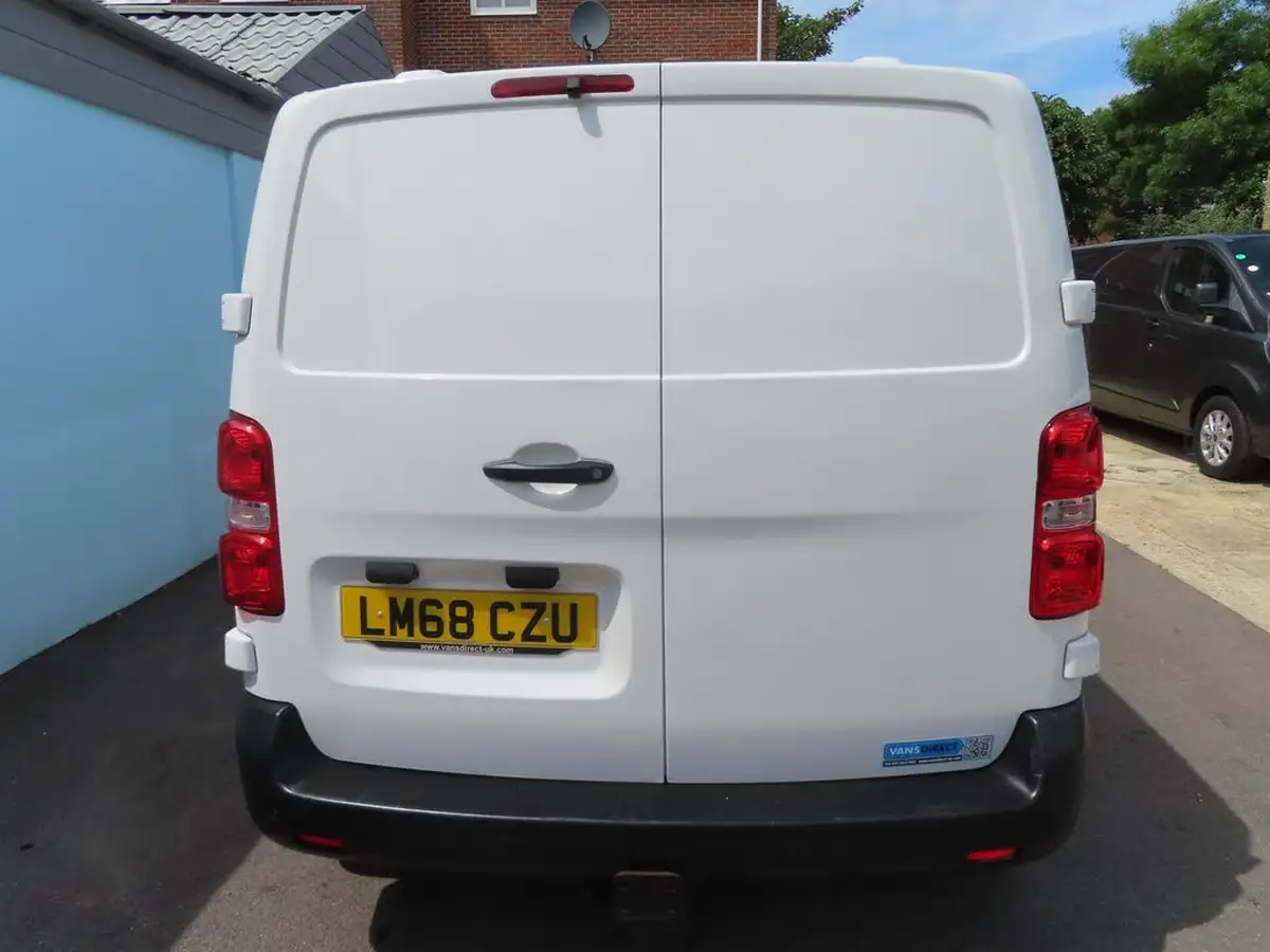 2018-citroen-dispatch-20bluehdi-enterprise-m-1400-crewcab-big-12