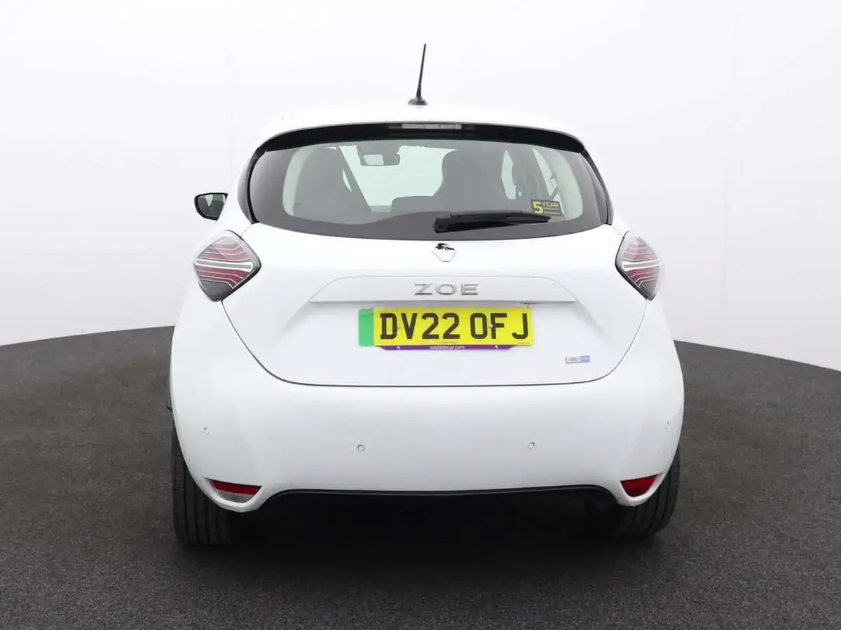 2022-renault-zoe-e-iconic-110ps-r110ev50-rapid-charge-big-3
