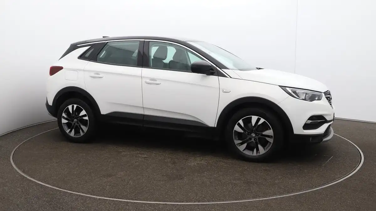 2019-vauxhall-grandland-x-12-sport-nav-big-46