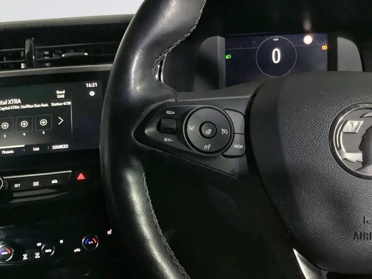 2020-vauxhall-corsa-12-turbo-elite-nav-premium-big-15