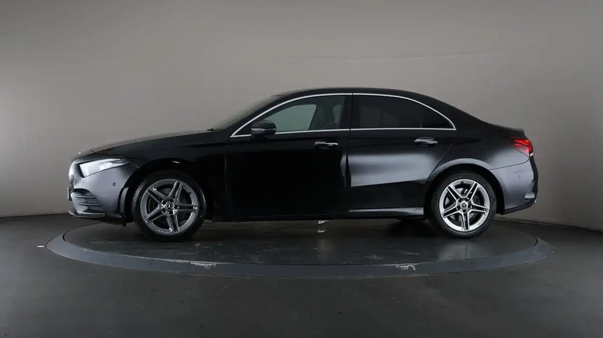 2020-mercedes-benz-a-class-13-a250e-amg-line-premium-saloon-4d-big-32