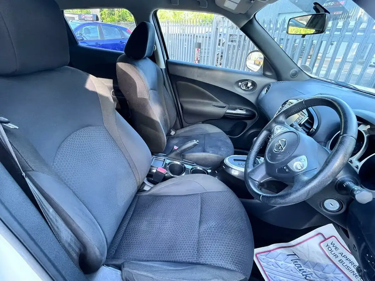 2013-nissan-juke-16-n-tec-1598cc-cvt-big-11