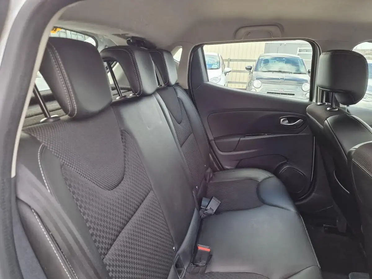 2017-renault-clio-15dci-dynamique-s-nav-90bhp-big-43