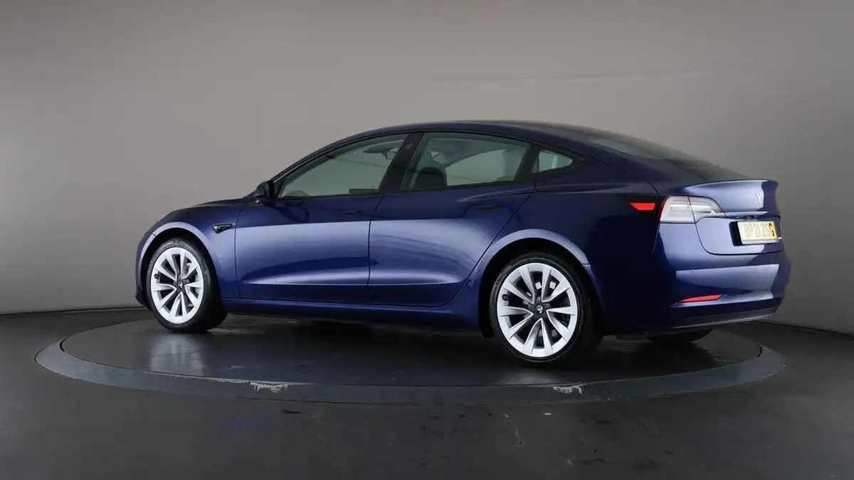2021-tesla-model-3-e-long-range-4x4-big-74