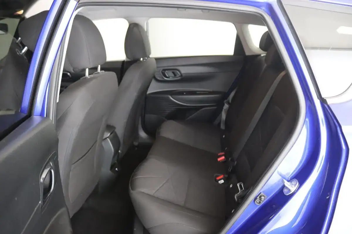 2023-hyundai-bayon-10-t-gdi-premium-100ps-dct-big-11