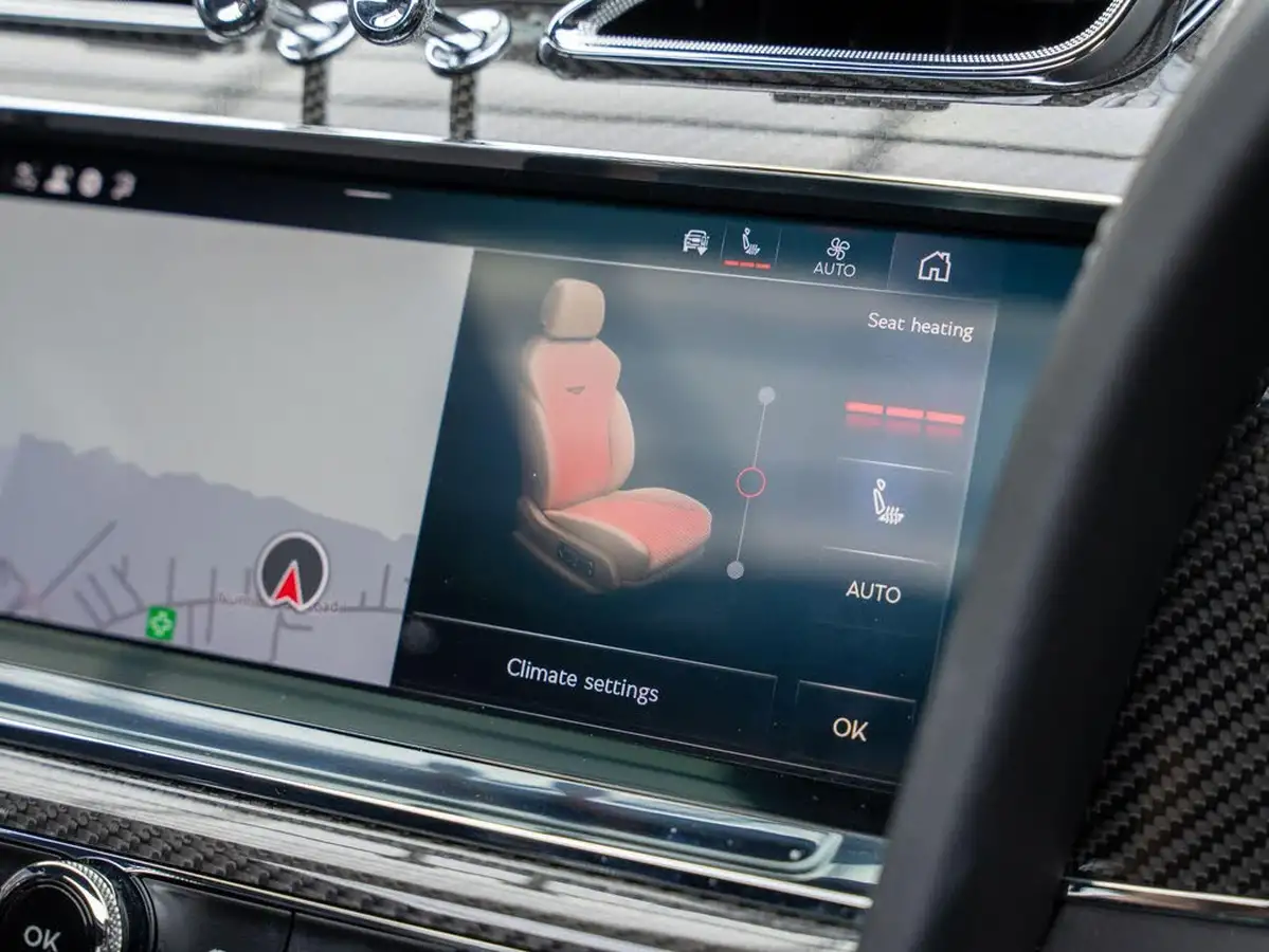 2019-bentley-bentayga-40-v8-big-13