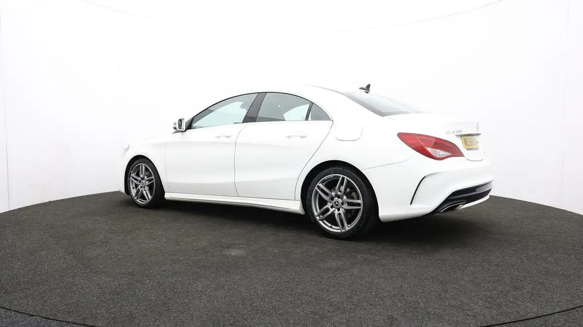 2018-mercedes-benz-cla-16-cla-180-amg-line-edition-coupe-4d-big-73