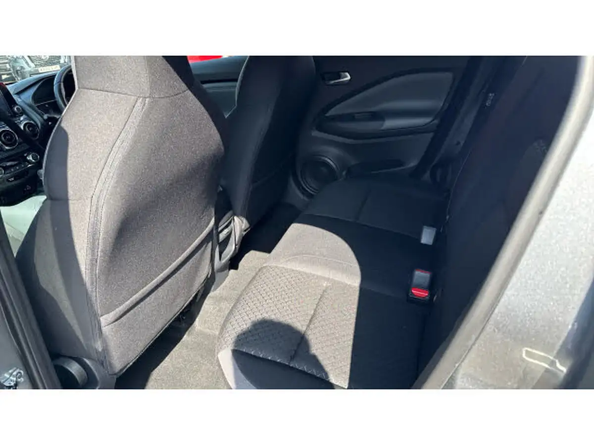 2020-nissan-juke-10-dig-t-n-connecta-117ps-dct-big-15