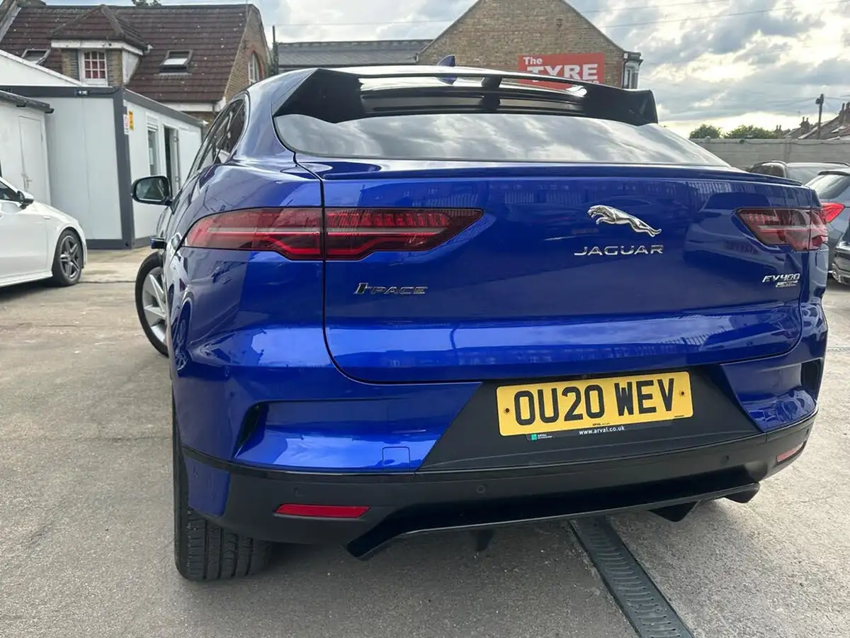 2019-jaguar-i-pace-ev400-se-big-29