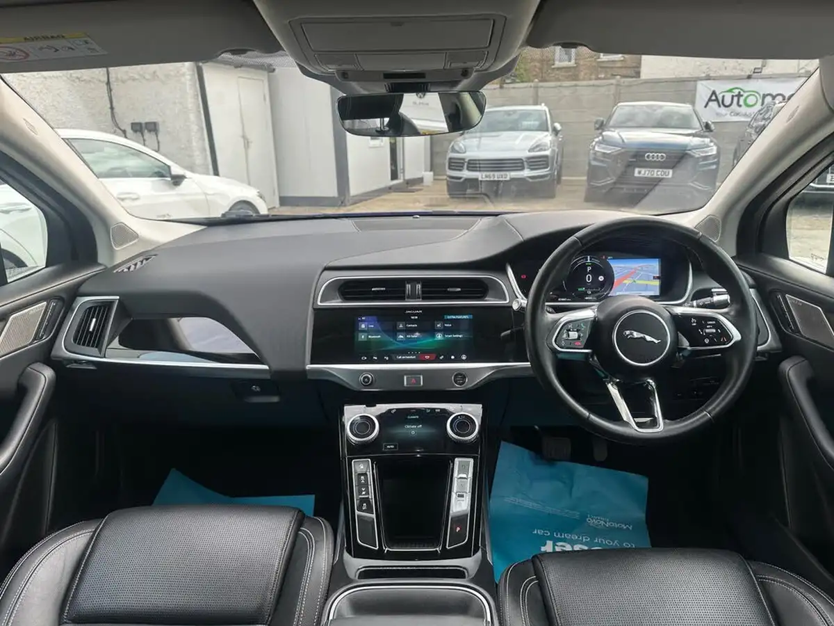 2019-jaguar-i-pace-ev400-se-big-1